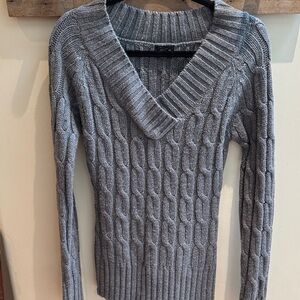 Love Lola Gray V-Neck Off the Shoulder Grey Cable Knit Sweater‎